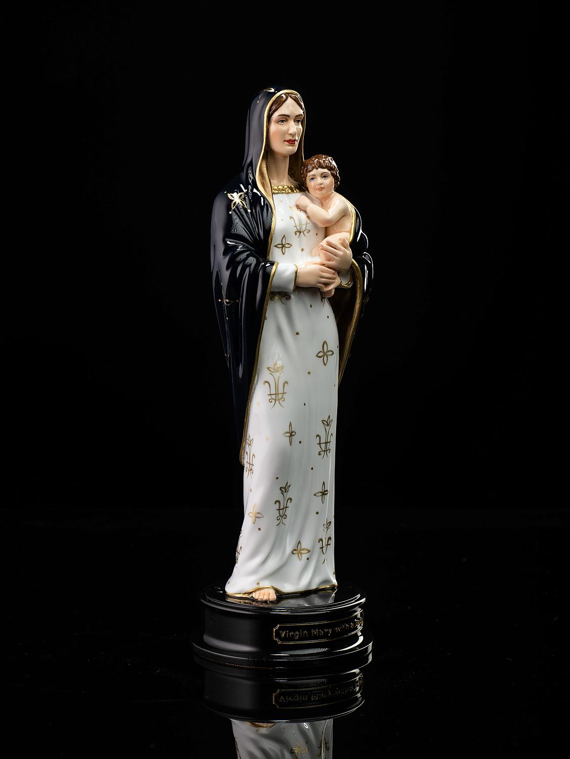 Статуэтка Святая  Дева Мария с ребенком (ручная роспись).